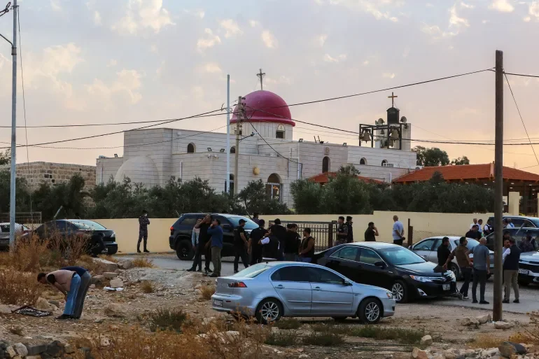 نائبان مسيحيان في برلمان كوردستان يستنكران الهجوم على كنيسة "مار جاورجيوس" بالأردن